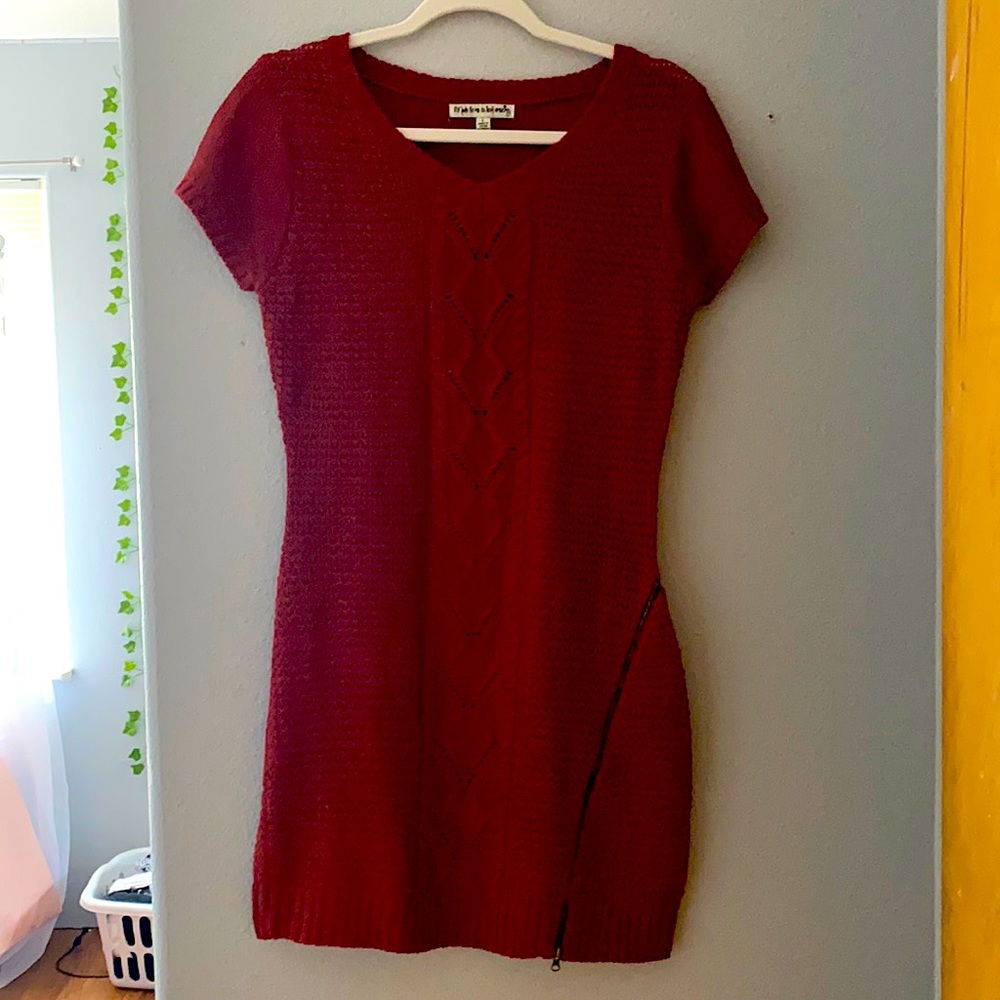 Cute auburn color , Worn once!